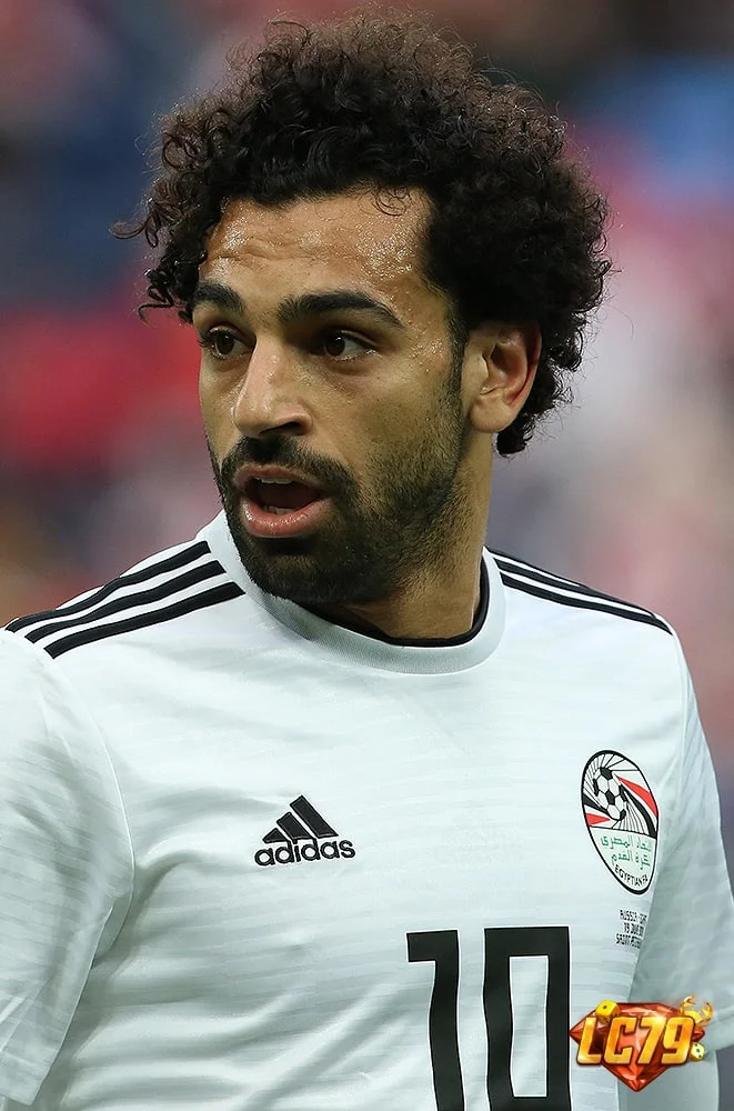 Mohamed Salah trong màu áo Egypt