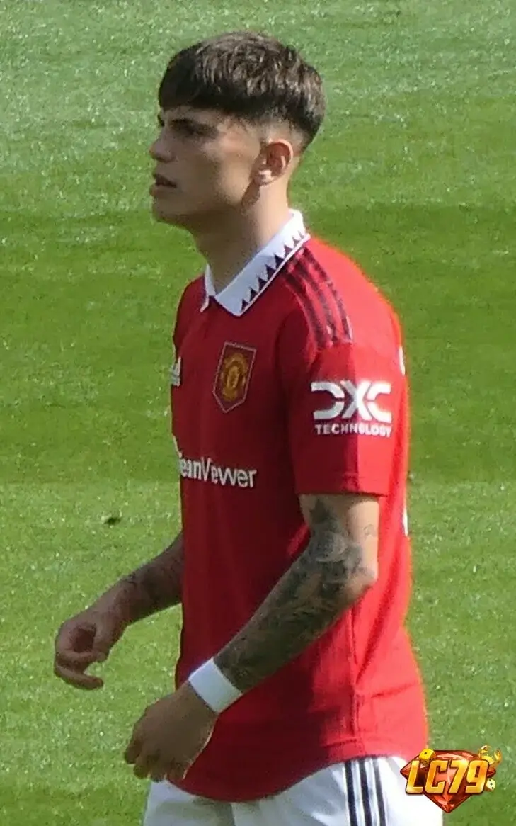 Alejandro Garnacho trong màu áo Manchester United năm 2022