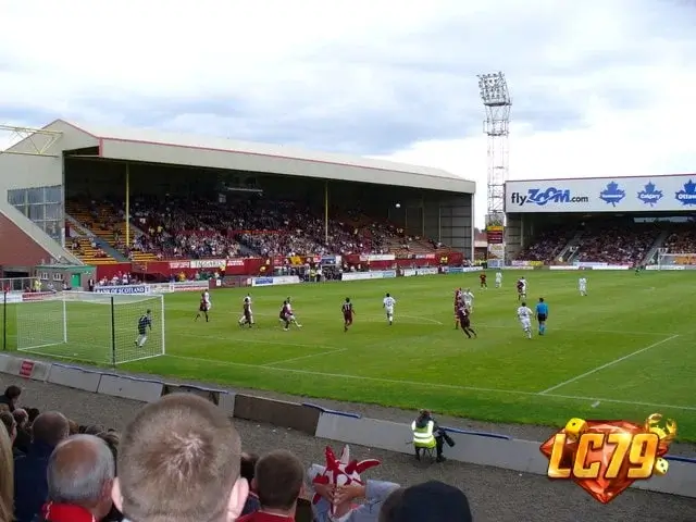 Fir Park của Motherwell trước bài phân tích Hibernian 1-2 Motherwell