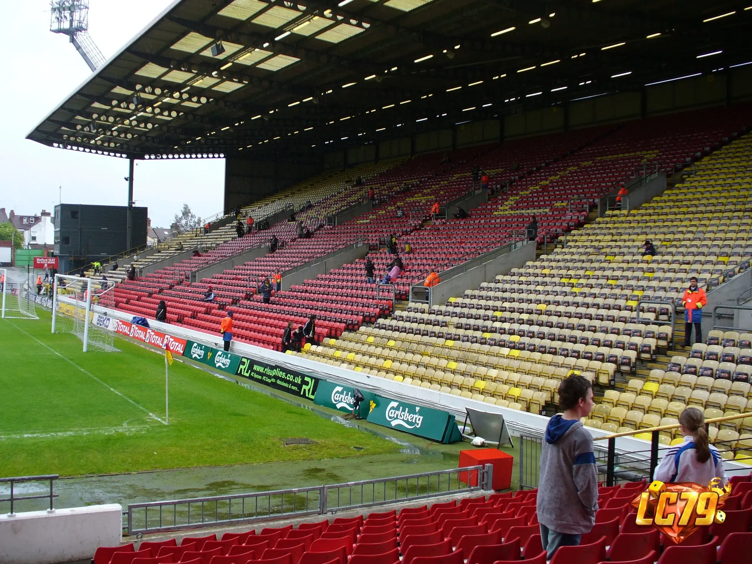 Rookery Stand tại Vicarage Road trước trận Watford vs Southampton